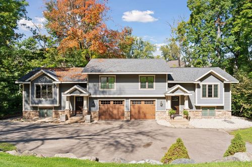 2595 Lydiard Cir, Excelsior, MN, 55331-9554 | Card Image