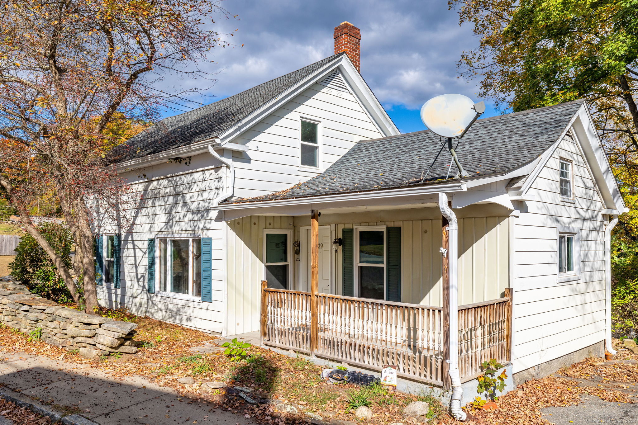 Gold St, Stafford Springs, CT 06076