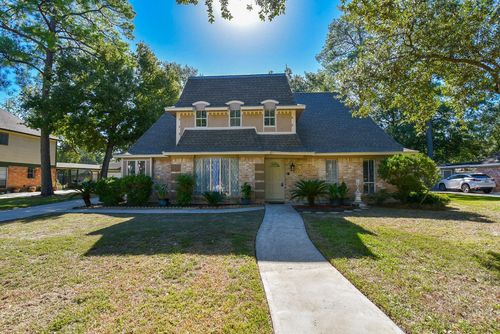 4811 Shatner Dr, Houston, TX, 77066-2661 | Card Image
