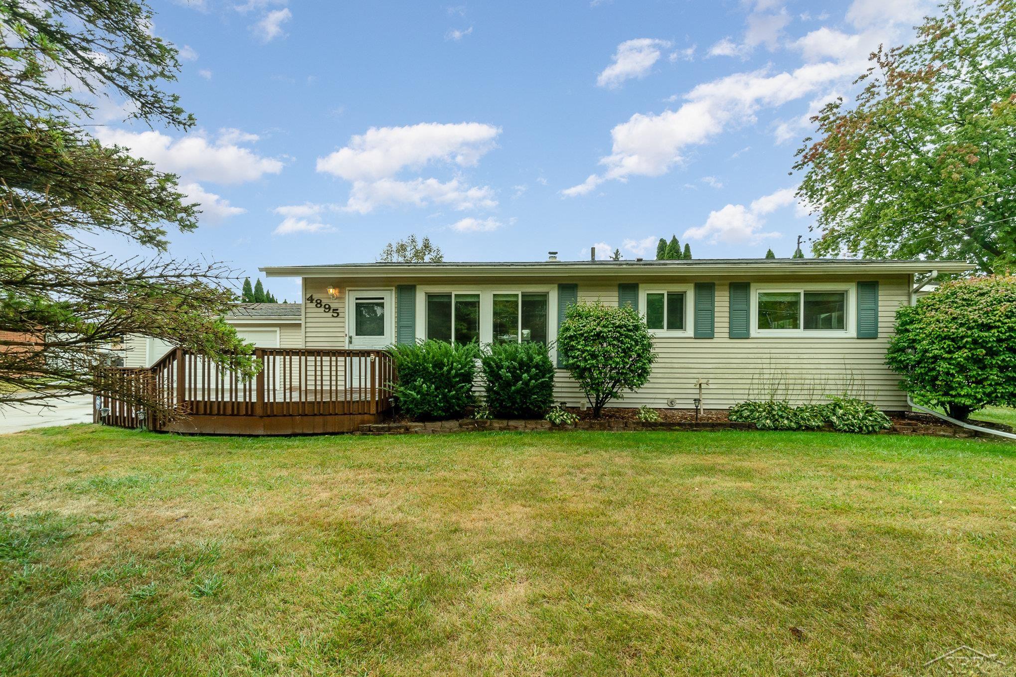Hepburn Rd, Saginaw, MI 48603