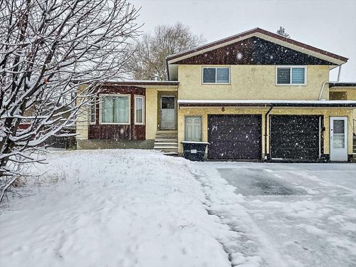 14 Eagle Rd, Lacombe, AB, T4L1S2 | Card Image