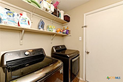 18608 Royal Pointe Drive, Pflugerville, TX, 78660 | Card Image