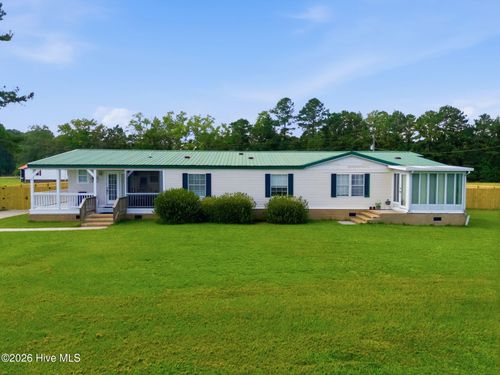 51 Shaw Rd, Riegelwood, NC, 28456-9268 | Card Image