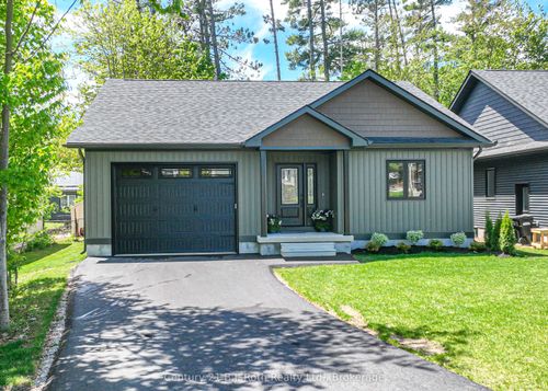 3324 Bramshott Ave, Severn, ON, L3V0V9 | Card Image