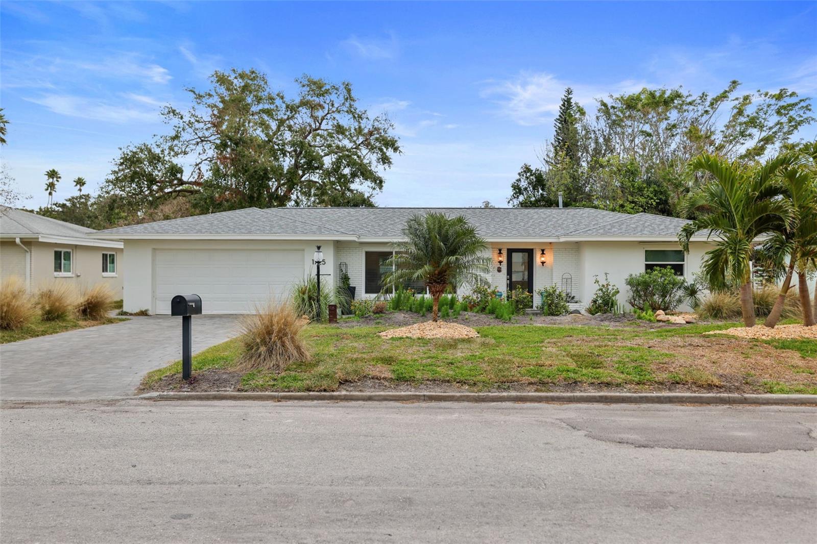 1725 Santa Barbara Dr Sold in - 2LxJzI9KuENkAt1Wuox1H4ie9J4wSP1MiJbqGnPTmezZnOmYVzAbxKyLlbVX0IeJ