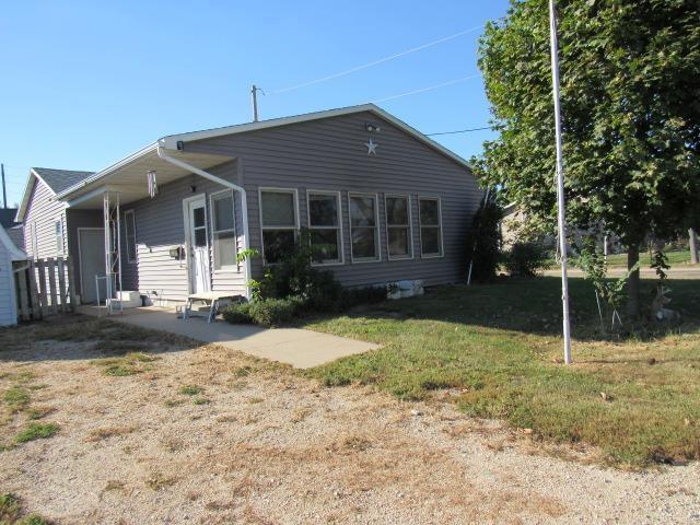 Dunham St, Monticello, IA 52310