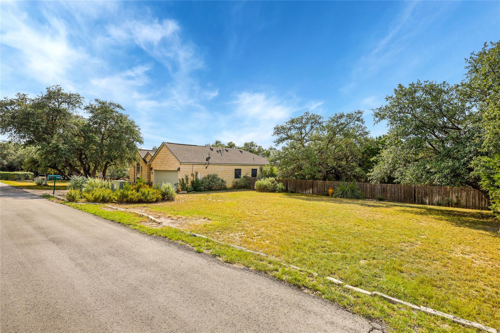 Residential in Lago Vista 3