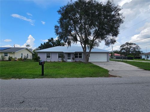 239 Nw Grape Road, LAKE PLACID, FL, 33852 | Card Image