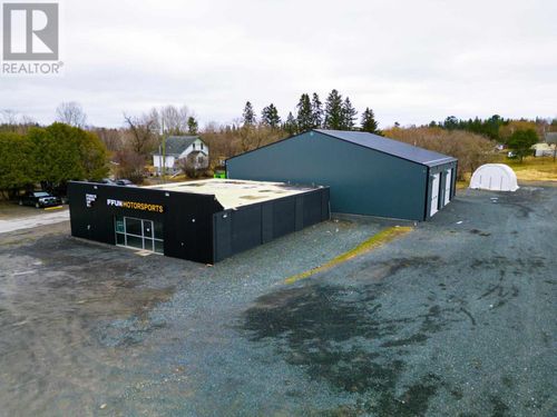1095 Railway St, Kenora, ON, P9N0B2 | Card Image