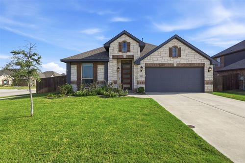 303 Pineview Ln, Ponder, TX, 76259-1010 | Card Image
