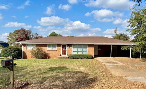407 Grove Ave, Muscle Shoals, AL, 35661 | Card Image