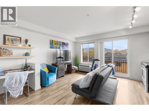 316-1550 Dickson Ave, Kelowna, BC, V1Y4B7 | Card Image