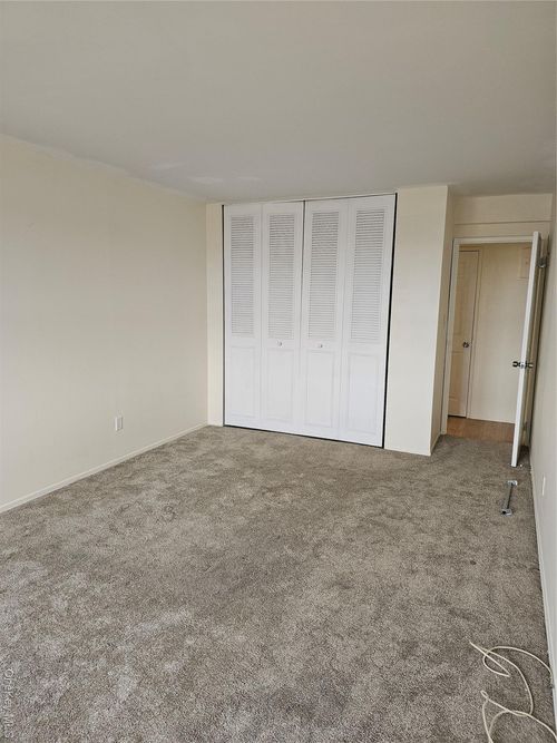 20 Wendell St, Hempstead, NY, 11550-1206 | Card Image