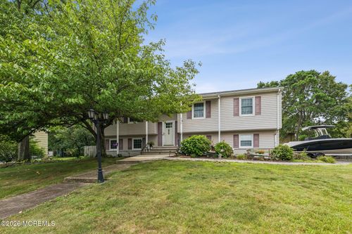 420 Crestview Ter, Brick, NJ, 08723-4943 | Card Image