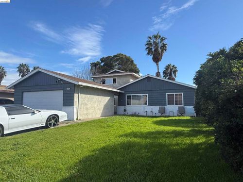 2217 Manzanita Way, Antioch, CA, 94509-3257 | Card Image