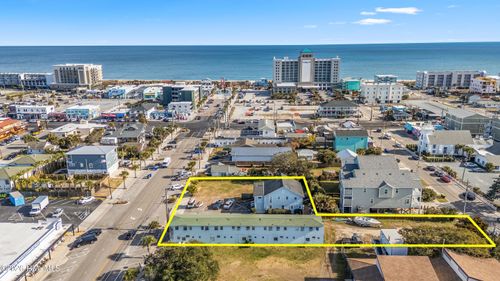 213 Cape Fear Blvd, Carolina Beach, NC, 28428-5128 | Card Image