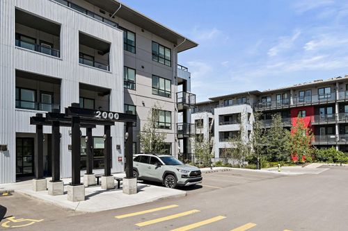 2115-350 Livingston Common Ne, Calgary, AB, T3P1M5 | Card Image