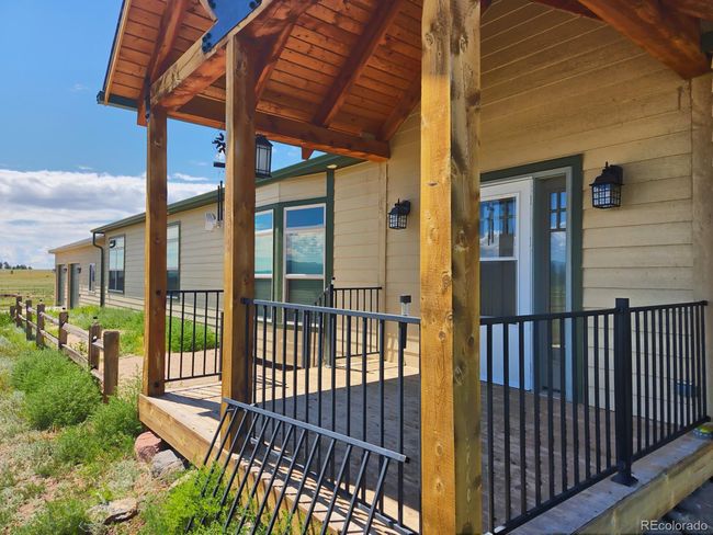 1925 Doe Valley Rd, House other with 3 bedrooms, 2 bathrooms and null parking in Guffey CO | Image 10