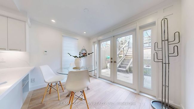 92 Walpole Ave, House attached with 2 bedrooms, 1 bathrooms and null parking in Toronto ON | Image 15