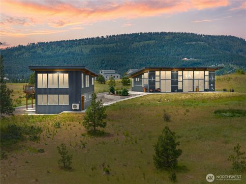 1280 Mountain Creek Dr, Cle Elum, WA, 98922-9545 | Card Image