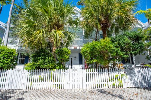 apt-102-809 Washington St, Key West, FL, 33040-4761 | Card Image