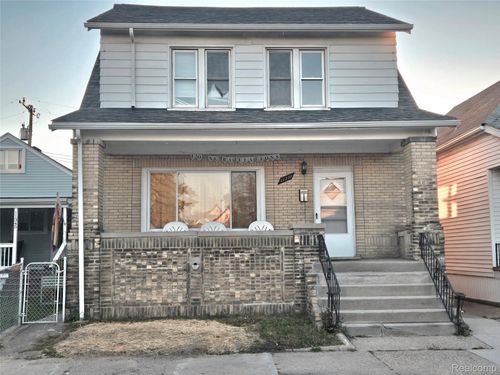 11351 Mcdougall St, Hamtramck, MI, 48212-3028 | Card Image