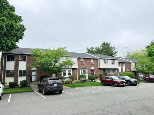 d1-399 Pond St, Braintree, MA, 02184-6840 | Card Image