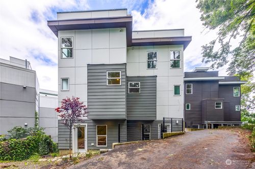 a-1015 Sturgus Avenue S, Seattle, WA, 98144 | Card Image