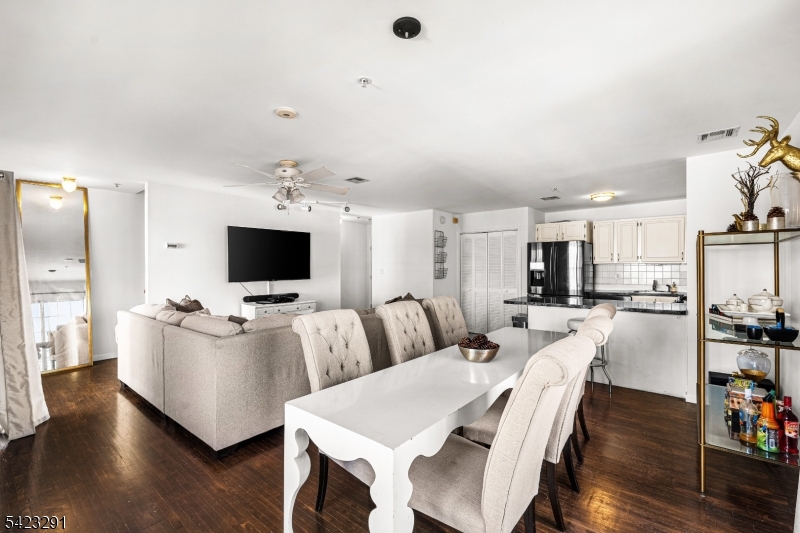 Residential in Newark City 4