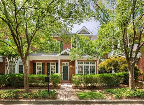 8720 Parker Pl, Roswell, GA, 30076-6318 | Card Image