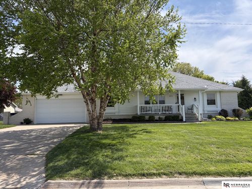 20711 Flavin Street, Omaha, NE, 68022 | Card Image