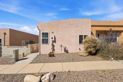 327 Kaylyn Drive Se, Albuquerque, NM, 87123 | Card Image