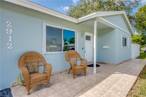 2912 Poinciana Dr, NAPLES, FL, 34105-2760 | Card Image