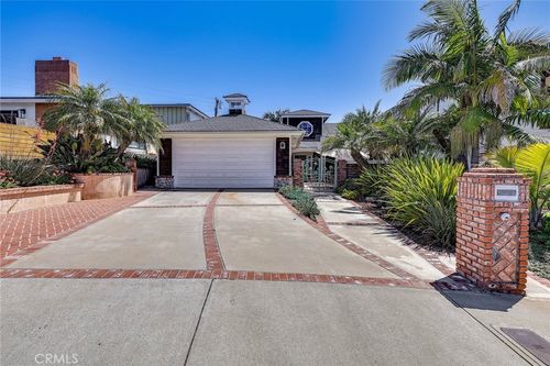 231 Avenida Princesa, San Clemente, CA, 92672-4237 | Card Image