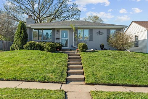 1956 3rd St E, Saint Paul, MN, 55119-4023 | Card Image
