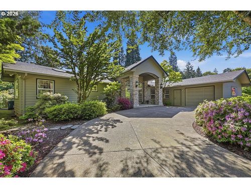 42000 Holden Creek Ln, Springfield, OR, 97478-8407 | Card Image