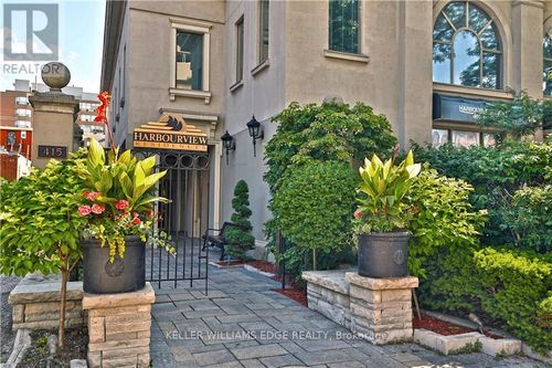 306-415 Locust Street, Burlington (Brant), ON, L7S2J2 | Card Image