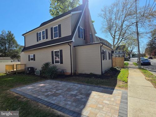 12 Clara St, DOVER, DE, 19904-3004 | Card Image
