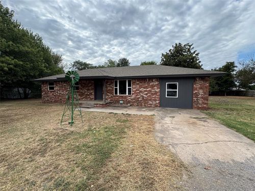 14820 Funston, Yukon, OK, 73099-8670 | Card Image