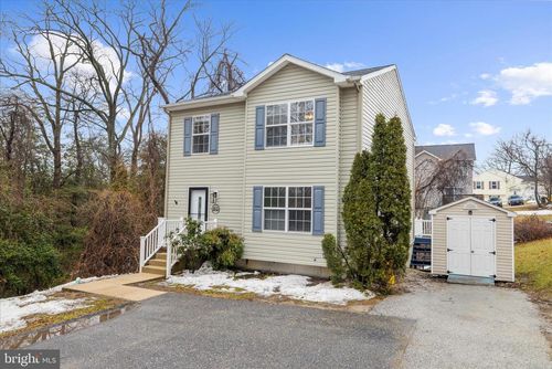 813 201st St, PASADENA, MD, 21122-1522 | Card Image