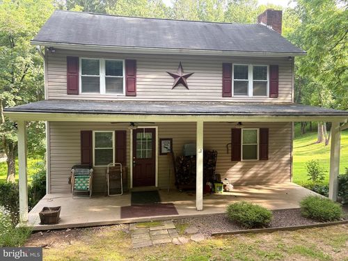 674 Wasamud Ln, WARFORDSBURG, PA, 17267 | Card Image