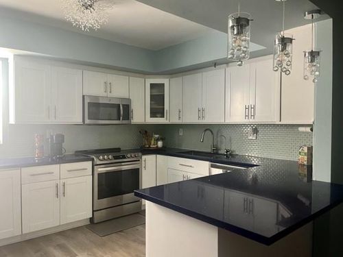 601-7200 Radice Ct, Lauderhill, FL, 33319-4283 | Card Image