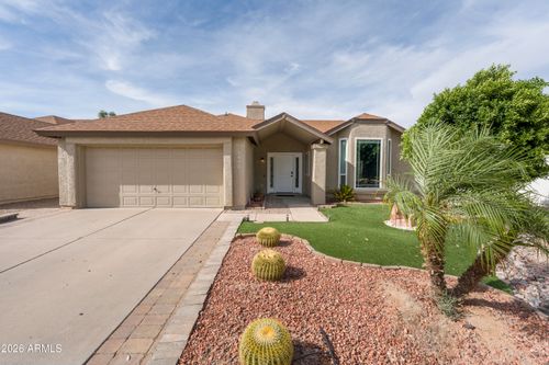 3832 E Waltann Lane, Phoenix, AZ, 85032 | Card Image