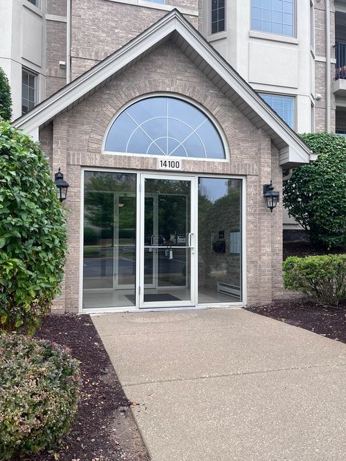 203-14100 Sheffield Dr, Homer Glen, IL, 60491-7906 | Card Image
