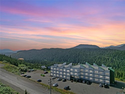205-1105 Henry Rd, Courtenay, BC, V9J1L0 | Card Image