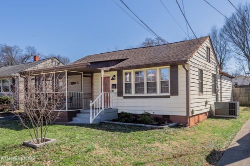 1932 Seymour Ave, Knoxville, TN, 37917-2727 | Card Image