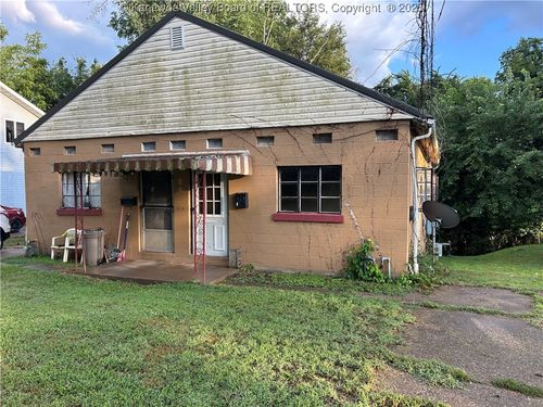 414 Ashton Ln, Ravenswood, WV, 26164-1610 | Card Image