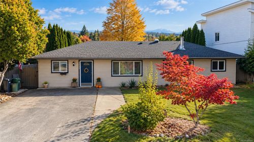 5883 Heather St, Duncan, BC, V9L0A3 | Card Image