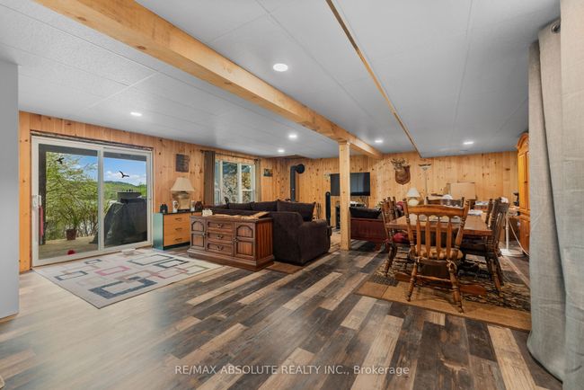 4666 Matawatchan Rd, House other with 3 bedrooms, 2 bathrooms and 8 parking in Griffith ON | Image 18