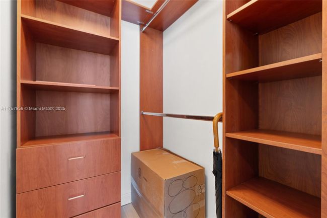 APT-4808 - 50 Biscayne Blvd, Condo with 2 bedrooms, 2 bathrooms and null parking in Miami FL | Image 29